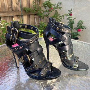 Black DYI Strappy Sandals size 9